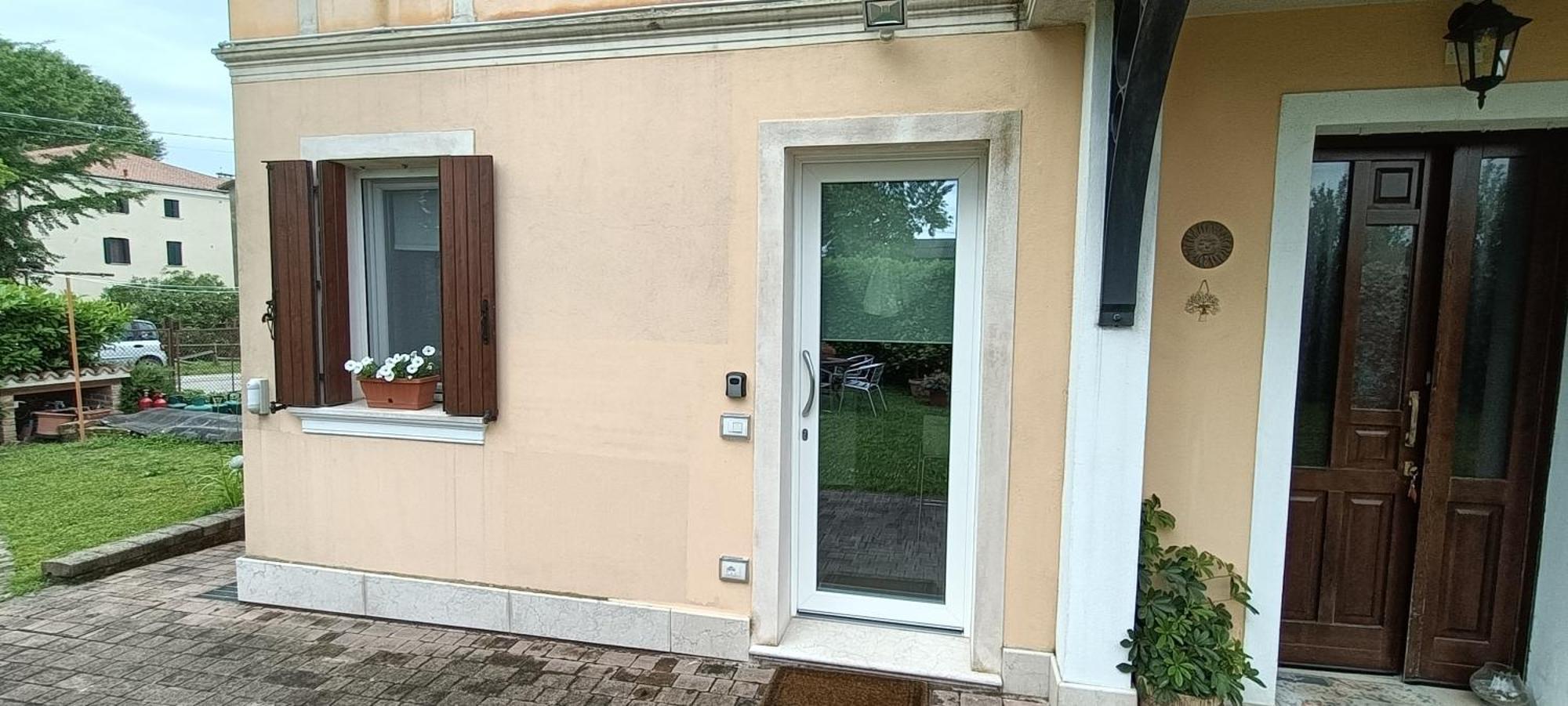 B&B We Care Appartamento Lendinara المظهر الخارجي الصورة
